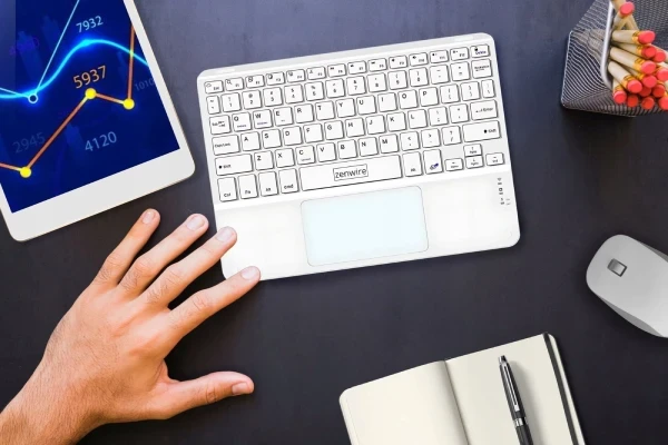 Klawiatura Bezprzewodowa Bluetooth z Touchpadem SLIM do Telefonu Tabletu iPad Zenwire WLK-619 - zdjęcie 4